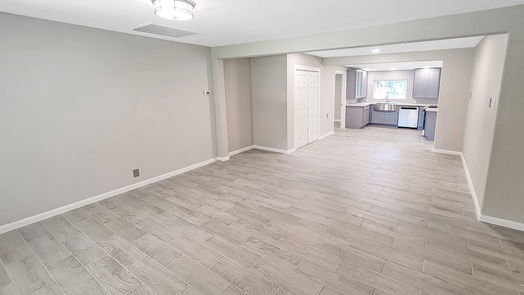 Lake Jackson 1-story, 3-bed 121 Wisteria Street-idx