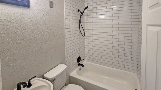 Lake Jackson 1-story, 3-bed 121 Wisteria Street-idx