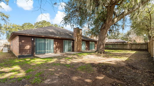 Lake Jackson 1-story, 3-bed 131 Spanish Moss Lane-idx