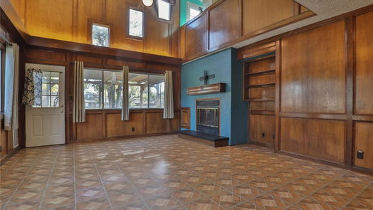Lake Jackson 2-story, 4-bed 104 Palm Lane-idx