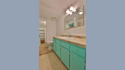 Lake Jackson 2-story, 4-bed 104 Palm Lane-idx