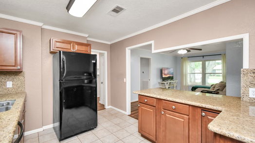 Lake Jackson 1-story, 3-bed 513 Gardenia Street-idx