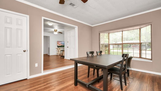 Lake Jackson 1-story, 3-bed 513 Gardenia Street-idx