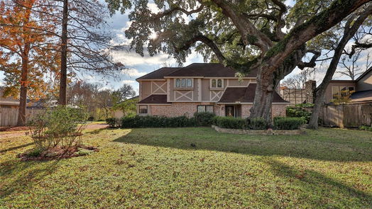 Lake Jackson 2-story, 4-bed 205 Huckleberry Drive-idx