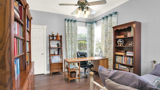 Lake Jackson 2-story, 4-bed 125 Paint Brush Street-idx