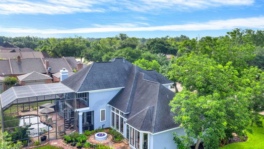 Lake Jackson 2-story, 4-bed 125 Paint Brush Street-idx