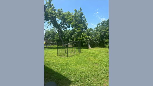 Lake Jackson null-story, 3-bed 113 Laurel Street-idx