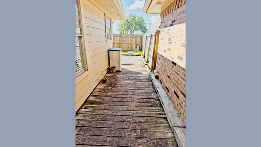 Lake Jackson 1-story, 3-bed 66 Avocado Ct Court-idx