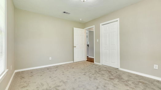 Lake Jackson null-story, 3-bed 209 Center Way Street-idx