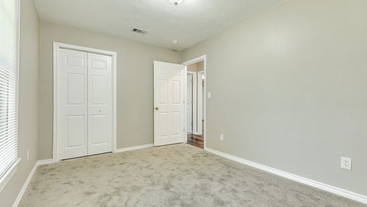 Lake Jackson null-story, 3-bed 209 Center Way Street-idx