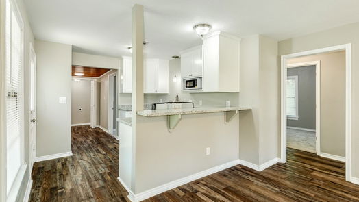 Lake Jackson null-story, 3-bed 209 Center Way Street-idx