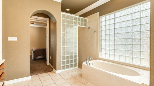 Lake Jackson 1-story, 4-bed 56 English Oak Court-idx