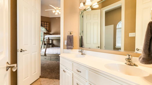 Lake Jackson 1-story, 4-bed 56 English Oak Court-idx