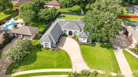 Lake Jackson 1-story, 3-bed 103 Harvard Oaks Drive-idx