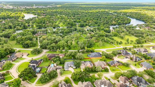 Lake Jackson 1-story, 3-bed 103 Harvard Oaks Drive-idx