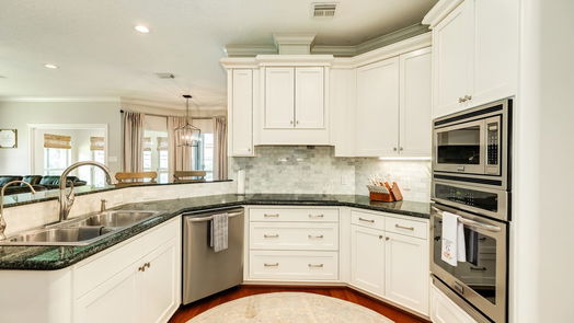 Lake Jackson 1-story, 3-bed 103 Harvard Oaks Drive-idx