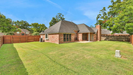 Lake Jackson null-story, 4-bed 107 Pearl Drive-idx