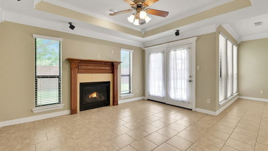 Lake Jackson null-story, 4-bed 107 Pearl Drive-idx