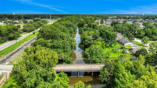 Lake Jackson null-story, 4-bed 107 Pearl Drive-idx