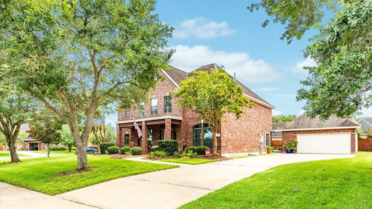 Lake Jackson 2-story, 5-bed 51 Scotch Pine Court-idx