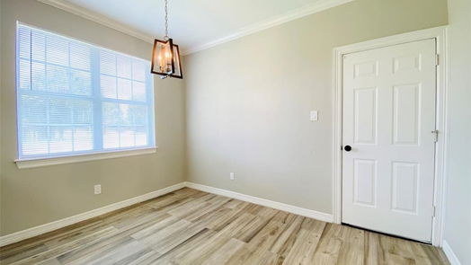 Lake Jackson 2-story, 3-bed 51 Chicory Court-idx
