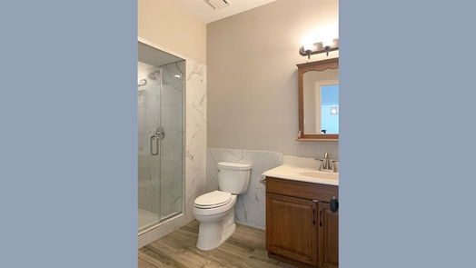 Lake Jackson 2-story, 3-bed 51 Chicory Court-idx
