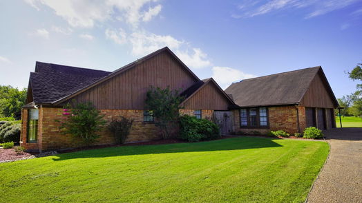Lake Jackson null-story, 4-bed 222 Buffalo Trail-idx