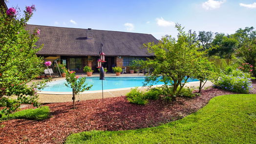 Lake Jackson null-story, 4-bed 222 Buffalo Trail-idx