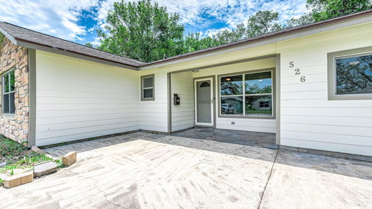 Lake Jackson null-story, 4-bed 526 Gardenia Street-idx