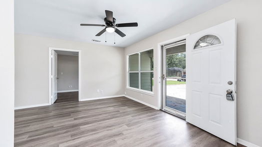 Lake Jackson null-story, 4-bed 526 Gardenia Street-idx