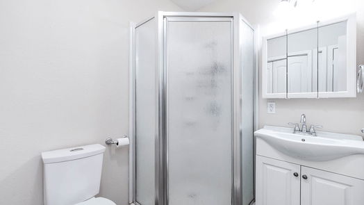 Lake Jackson null-story, 4-bed 526 Gardenia Street-idx