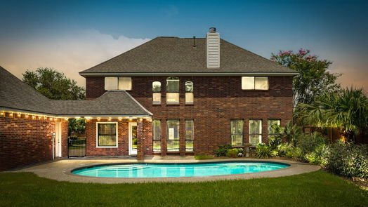 Lake Jackson 2-story, 5-bed 51 Scotch Pine Court-idx