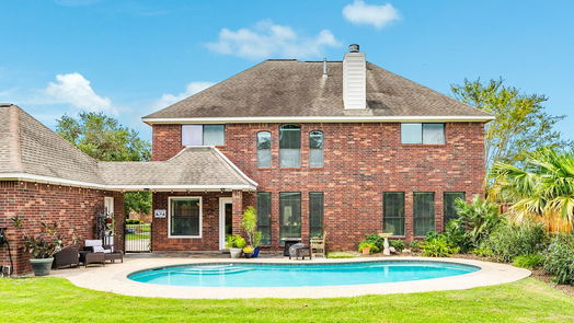 Lake Jackson 2-story, 5-bed 51 Scotch Pine Court-idx