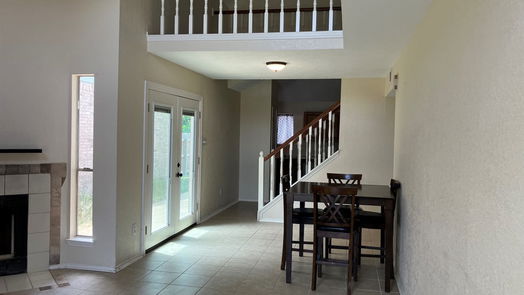 Lake Jackson 2-story, 4-bed 211 Almond Drive-idx
