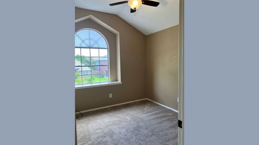 Lake Jackson 2-story, 4-bed 211 Almond Drive-idx