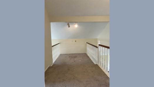 Lake Jackson 2-story, 4-bed 211 Almond Drive-idx