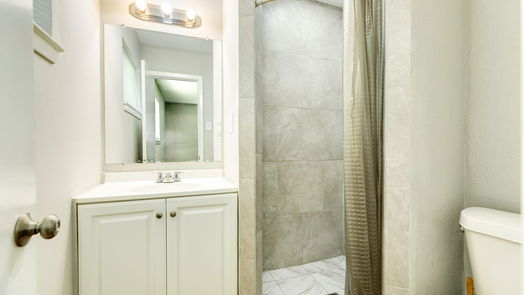 Lake Jackson null-story, 3-bed 303 Ligustrum Street-idx