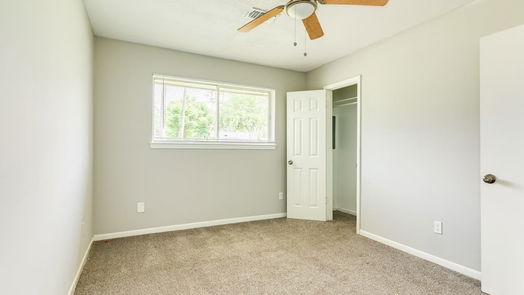 Lake Jackson null-story, 3-bed 303 Ligustrum Street-idx