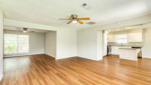 Lake Jackson null-story, 3-bed 303 Ligustrum Street-idx