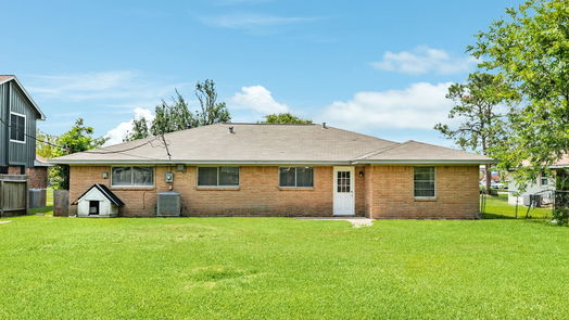 Lake Jackson null-story, 3-bed 303 Ligustrum Street-idx