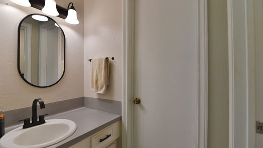 Lake Jackson null-story, 3-bed 110 Larkspur Street-idx