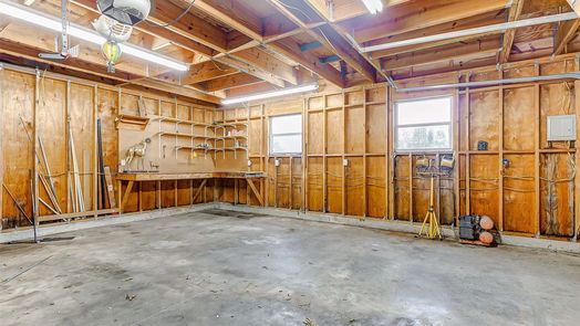 Lake Jackson null-story, 3-bed 125 Spruce Street-idx