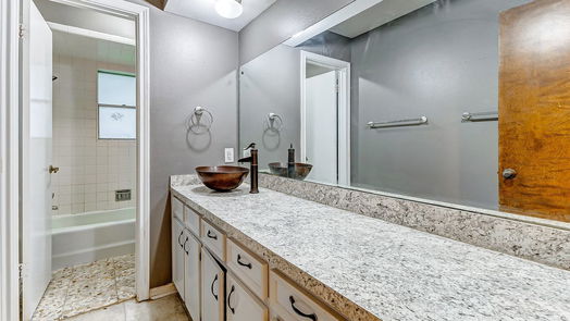 Lake Jackson null-story, 3-bed 125 Spruce Street-idx