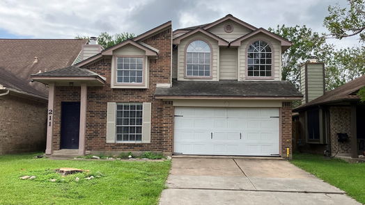 Lake Jackson 2-story, 4-bed 211 Almond Drive-idx