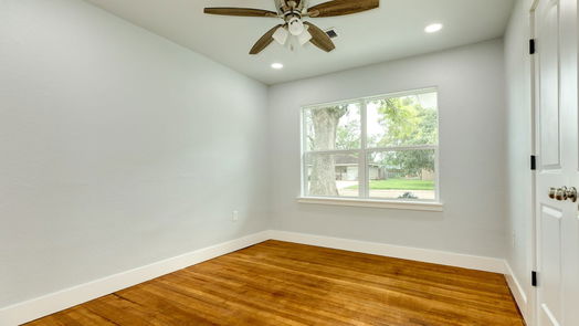 Lake Jackson null-story, 4-bed 409 Jasmine Street-idx