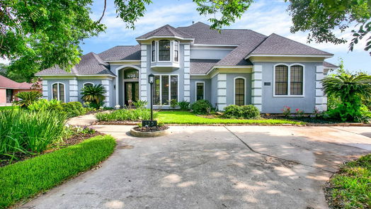 Lake Jackson 2-story, 4-bed 125 Paint Brush Street-idx