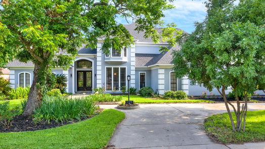 Lake Jackson 2-story, 4-bed 125 Paint Brush Street-idx
