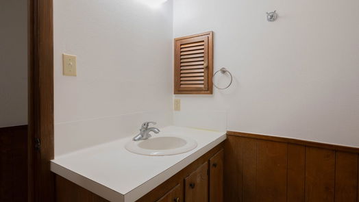 Lake Jackson null-story, 4-bed 319 Linden Lane-idx