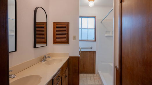 Lake Jackson null-story, 4-bed 319 Linden Lane-idx