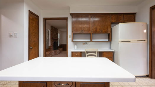 Lake Jackson null-story, 4-bed 319 Linden Lane-idx